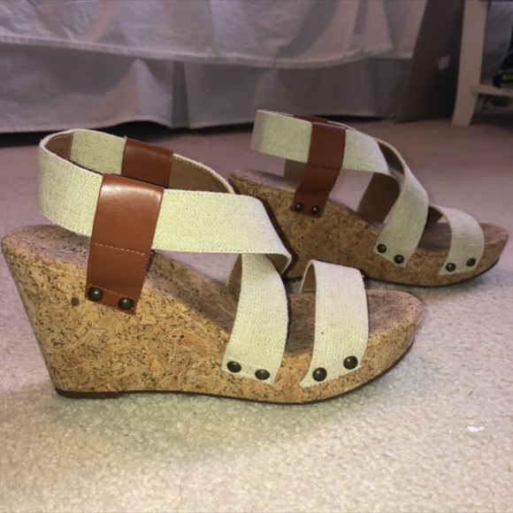 Tan Wedges With Stud Details and Cork Base - Picture 3 of 5